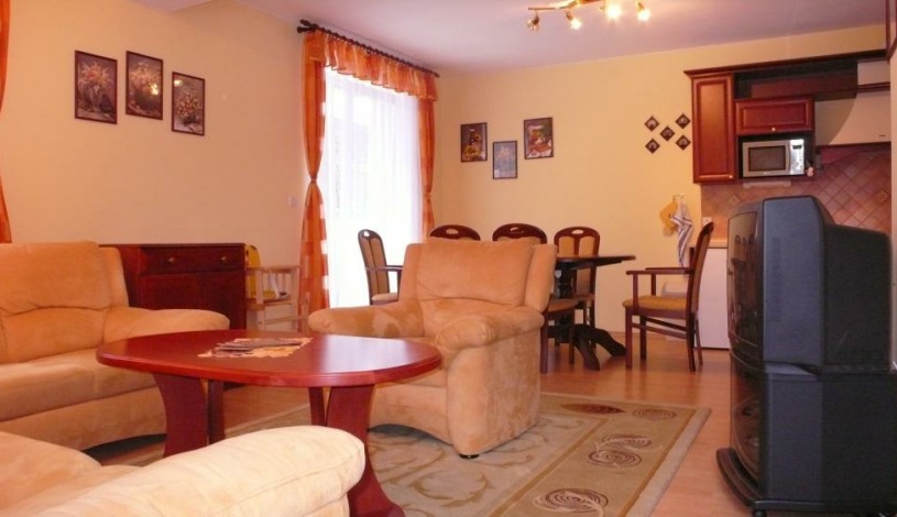 APARTMÁNY DALIBOR SPINDLERUV MLYN * * * Špindlerův Mlýn - Apartmán pro 7 - 9 osob ( 80 m2, 3x pokoj)